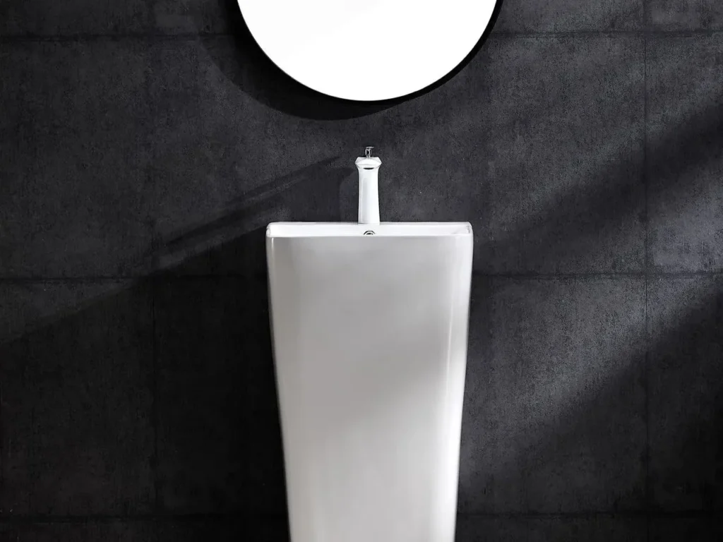 Luxury Hotel Chain Supply